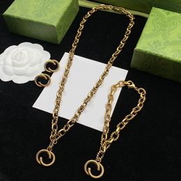 Collier de créateur Collier en or Boucles d'oreilles à rayures en fil G bijoux Bracelet en fil Cadeau de collier pour hommes
