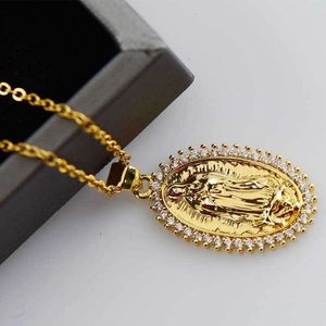 Collier de créateur Jésus Bijoux de Noël Venus Mary Pendentif Pendant Texture de la mode O Collier en acier inoxydable en forme