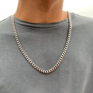 Collier de créateur bijoux coeur femmes sier chaînes à maillons cubains femmes titane acier inoxydable chaîne en or pour hommes colliers cadeaux