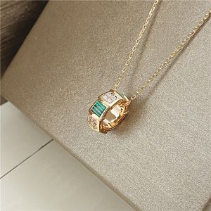 designer ketting luxe ketting designer sieraden merk B shell 18K rose gouden diamanten ketting rood groen witte slang dames kettingen sieraden kerstfeest cadeau