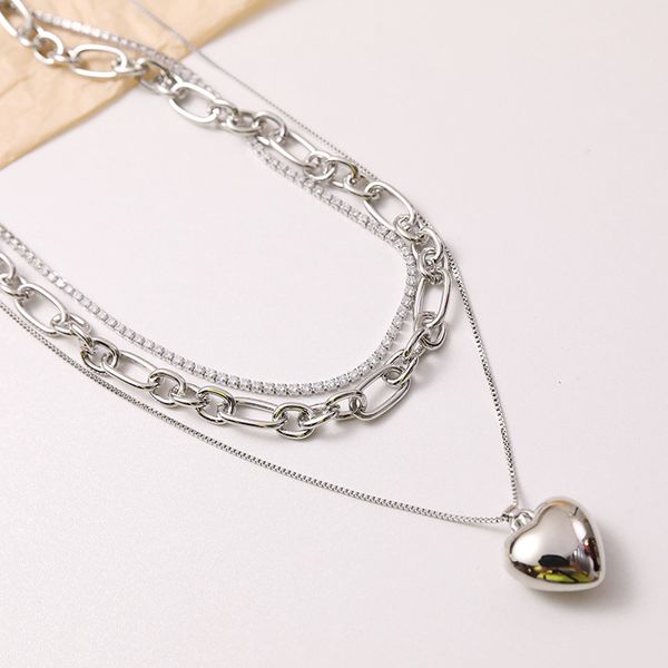 Collier de créateur Nouvelle Mode 18k Amour Multicouche Collier De Diamant Chaîne Personnalisé Tempérament Pendentif Collier chaîne cadeaux