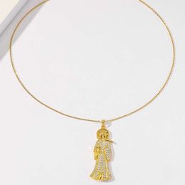 Collier de créateur Style Full Diamond Jesus Copled Plated True Gold Set avec Zircon Stone Fashion Commutant Collier pendentif polyvalent