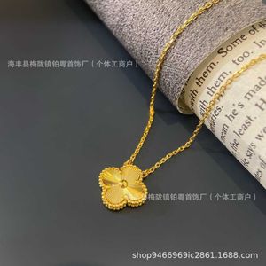 Collier de créateur Vanca rpels Clover Laser pendentif fleur simple 18K Collier Femme Pure Collaire en argent Chaîne Fashion High Grade V-Gold épais