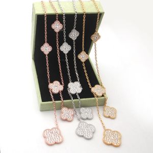 Designer ketting vrouw sieraden luxe hanger ketting voor dames sieraden goud wit klassiek Valentijnsdag geschenk dubbelzijdig effen kleur geluksgras ontwerp