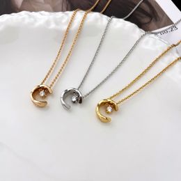 Collier de créateur Femmes Designers classiques Luxe Cercle Diamant Designer Bijoux Pendentif Colliers pour cadeaux de fête dame