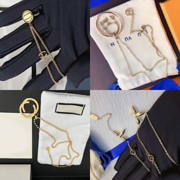 Collares de diseñador Carta de marca Costilización de oro plateado plateado acero inoxidable Cabecillo de collar de collar de collar de oso de oso