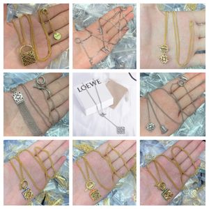 Colliers de créateurs Colliers de pendentif de mode classiques pour femmes Collier de coulet de médaillon élégant