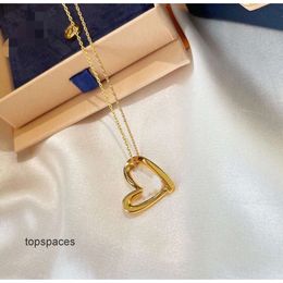 Colliers de créateurs Collier de luxe de mode Bijoux bracelet marque en forme de coeur pour femmes marques collier et bracelets cadeau d'anniversaire de la Saint-Valentin