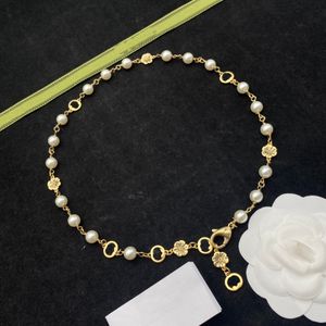 Designer kettingen Luxe sieraden met parel en mooie edelsteen kettingen G-patroon kettingen Armband Kettingen voor Valentijnsdagcadeaus Hanger sieraden met doosje