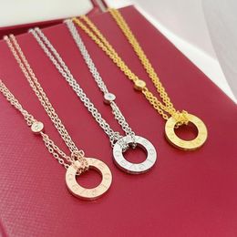 collares de diseñador collares colgantes para hombres y mujeres diseñador de moda collar de acero inoxidable regalos de San Valentín para mujer