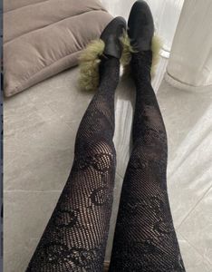 Designer Net Chaussette Serrée Pour Les Femmes Nouvelle Mode Couleur Noire Sexy Lettre Imprimée Collants Collants Chaussettes Slim Bas De Fête Collants Bas Cadeaux C933