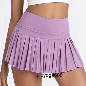 Designer nouveau 23ss Tennis Jupes Cloud Hide Femmes Safe Golf Running Pleated Pantskirt Sports Fitness Gym Shorts Poche Taille Womens Jupe