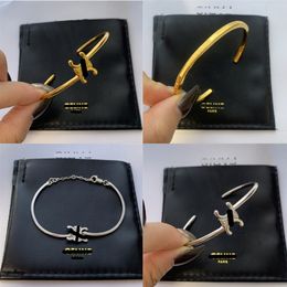 Ontwerper Nieuwe Celi Bangle Paris Charm Brand Bracelets For Women 18K Gold Cuff Bracelet Valentine Party Gift