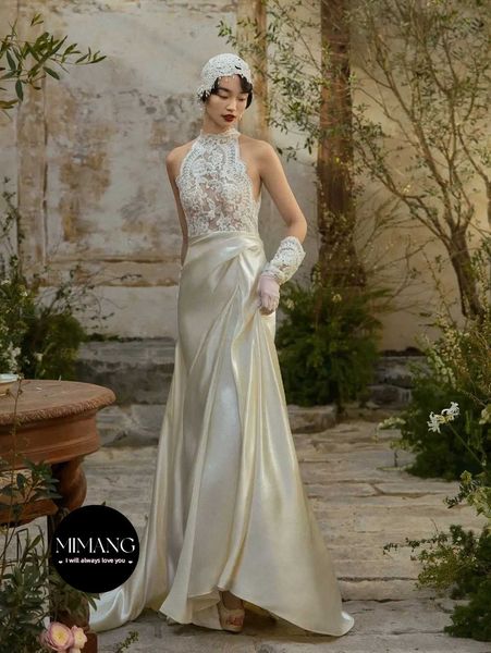 Designer New Chinese Style Lace Satin Light Marif Robe Luxury Luxury et Banquet de fiançailles de mariage de mariée haut de gamme et robe extérieure