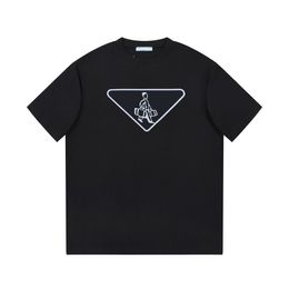 Designer nouveau triangle nouveau T-shirt à manches courtes de haute qualité en trois dimensions silicone impression coton double fil hommes et femmes du même