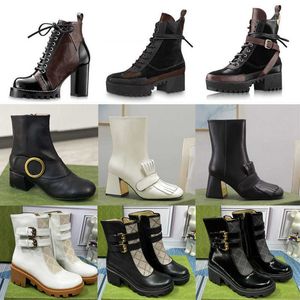 Diseñador Nuevas botas para mujeres Martin Boots Platform Outumn and Winter Classic Ladies Boots Hermosos zapatos casuales cuero US5-11 con caja no13