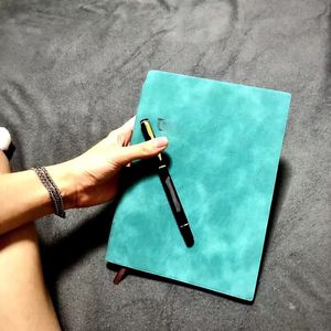 Bloc-notes de concepteur avec stylos de signature Set Notebook Workbook Cadeaux de vacances pour les enseignants et les étudiants