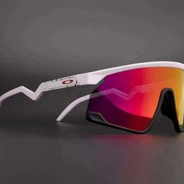 Designer Lunes Oakely Lunettes de soleil Oak Lunes à vélo Oaklies OO9098 Sports de vélo polarisés à trois pièces Running Windproof and Sandproof