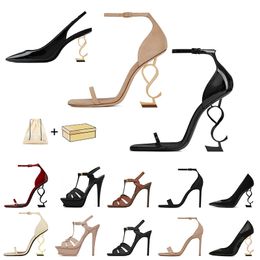 2024 Sandalen Hoge hakken Designer schoenen Dames Luxurys Pumps Sandalen Hakken Paris Dress Classics Patent Leather Black Golden Gold Toe trouwbodems met doosmaat 35-41