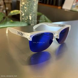 Diseñador de gafas de sol Okakley Gafas Oji 9374 Gafas de ciclismo deportivo al aire libre Hombres y mujeres Fashion Anti UV Polarizing 3317