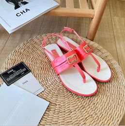 Designer Oran Sandals Womens Orang Claquettes glisse des chaussures de plage en cuir authentiques talons plats Sandale Ladies samedi Collision Mariage Aquazzura