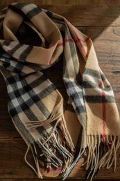 Designer Original Bur Home Winter sjaals te koop Geitenhaar van oorsprong uit Binnen-Mongolië geweven geruite sjaal met kwastjes voor warmte en comfort in de herfst wi
