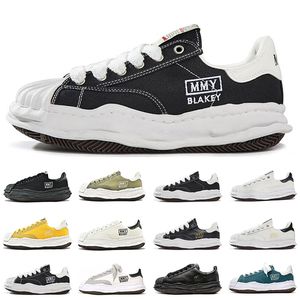 Designer Originals Chaussures de course confortables hommes Wommens triple noir blanc jaune or olive vert marine bleu mens trahis