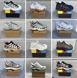 Designer Chaussures de randonnée en plein air Hommes Femmes Saumon XA PRO 3D Alliage Cendre Battlefield Gris Bambou Misty Bleu Fenugrec Acorn Rainy Day Triple Noir Blanc Rouge Jaune Vert