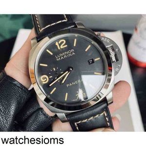 Designer Paneraii Fashion Men's Watches Mouvement mécanique 44 mm Cadran Automatic Top Swiss Brand Wrist Wrist Wrists Style Luminos