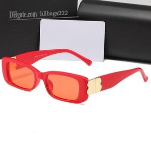 Diseñador Paris Men Fashion Week Super Vision Gafas de sol redondas y moda para hombre Primavera y primavera y verano Gafas de moda Versátil Multi Color Redondo Cuadrado