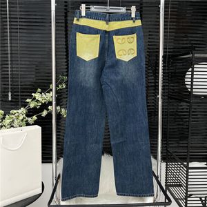 Patrón de diseñador Pantalones de mezclilla Marcas de pantalón de pantalones de pierna recta Hip Hop Street Jeans para niña