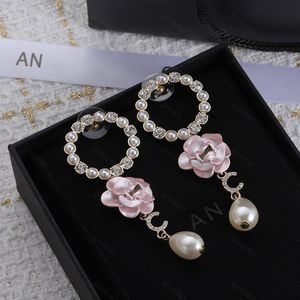 Designer Pearl Charm oorbellen voor vrouwen Flower Stud -oordingen Gold Fashion Sieraden Roze Dange Dange Luxe Jowery Hoops Earring 238226C3
