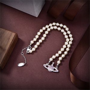 Designer Pearl Chokers for Women Luxury Vivine Pendant Colliers Pendants Pendants Retro Jewelry Fashion Accessoires Westwood 546546