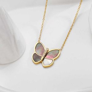 Collier pendentif design Sweet Love Vanca Jade Fritillaria papillon pour femmes chaîne de clavicule simple et polyvalente chaîne de cou élégante pendentif bijoux Ay63
