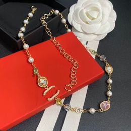 Collar colgante de diseñador Mujeres C-letter C-Gem Gem Diamond Pendants Collar Cabina de joyas de joyas chapadas en oro B047
