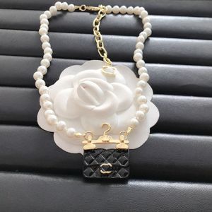Colliers pendentifs de créateurs lettres de mode Fashion Womens Collier Jewelry Gift