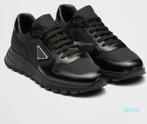 Designer-Perfect Sneaker Chaussures en cuir brossé Low Top Hommes Caoutchouc technique Sports Lug Sole Casual Chaussures de plein air Confort Marche EU38