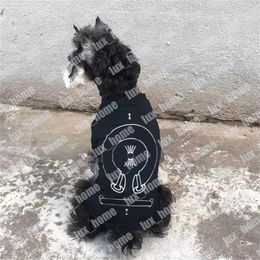 Designer Pet kleding mode mode huisdier kleding zwarte katoenen hond kleding klassieke hond t shirts trendy merk hondenkleding dunne stijl huisdier kledingstuk