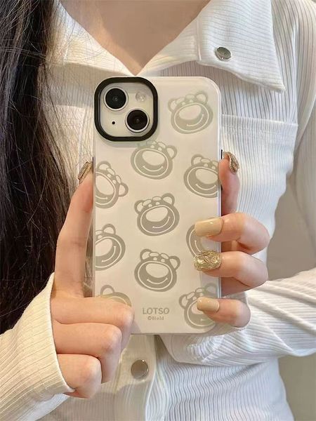 Designer Phone Case Cartoon Strawberry Bear Adecuado para iPhone 11 12 13 Pro max XR XSMAX All-inclusive Silicone Soft Case Anti-fall 7 8 plus