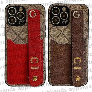 Funda para teléfono de diseñador Funda para iPhone Titular de la tarjeta de pulsera de lujo para Apple iPhone 15 14 Pro Max 14plus 13 12 11 X XS 7P 8P Fundas para teléfonos celulares Correa para la muñeca de moda Cubierta móvil