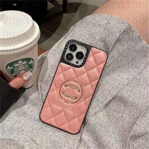 Cas de téléphone de concepteur Luxury Anti-Wrestling Couple Fashion Fashion Iphone Cas pour iPhone 15 Pro Max 14 13 12 Plus 11 Pro Max XR XR XS 7 8 Plus couverture de téléphone de luxe Couverture ajustée