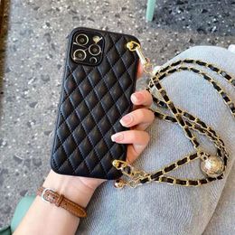 design telefoonhoesje mobiele telefoon beschermhoes telescopische ketting geschikt voor Apple 12max telefoonhoesje verstelbaar crossbody iPhone 11 trendy merk 13