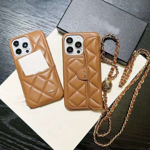 Étui de téléphone de concepteur Femmes Cross-boby en cuir iPhone Case pour iPhone 15 Pro Max Cas iPhone 14 13 12 11 Pro 15 14 Plus portefeuille portefeuille Couvre-toits Couvrer la chaîne d'épaule