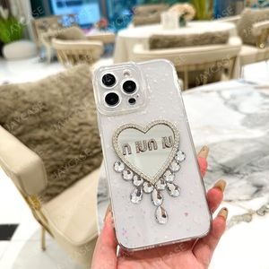 Étuis de téléphone de designer pour femmes Luxury Teardrop Diamonds Letters Case pour iPhone 15 Pro Max 14 13 12 11 Fashion Heart Coart Mirror PhonCase Couverture d'amortisseur -5