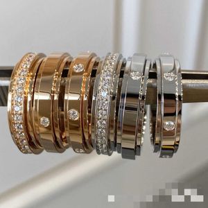 Designer PIAGE ring Luxe Top V goud fortuin draait enkele boor 7 volledige 18k rose diamant mode-accessoires Sieraden Hoogwaardige Valentijnsdagcadeaus