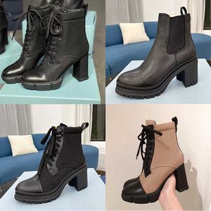 Designer Women Plaque Boots Lace Up Platform Ankle Boot Dames Nylon Zwart Leather Combat Boots High Heel Winter Boot 7,5 cm 9,5 cm met doos NO256