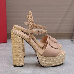 Plataforma de diseñador Tacones altos de lujo Sandalias de mujer Tacón alto metálico 11 cm Sandalia Verano Playa Zapato de boda Zapatos de vestir con caja 35-41