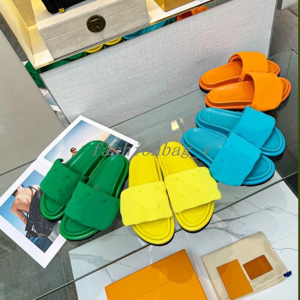 Designer Pool Oreiller Sandales Femmes Femmes Slippers Flat Bottom Shoes Imprimer Pattern Lady Mule Sunset Flat Classic Color Slippers with Box