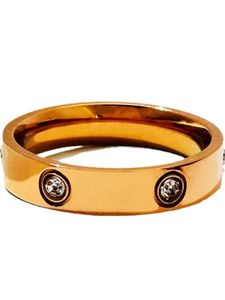 Designer populaire Carter Womens Titanium Steel Ring Elegant and Style avec diamant Inlaid Jewelry Couple lisse Perouan