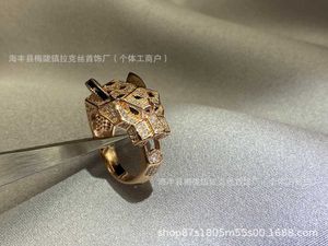 Designer populaire hogere versie Carter Leopard volledige diamant uitgehold ring voor vrouwelijke beroemdheid met een hoog gevoel en kleine crowd matching -versie